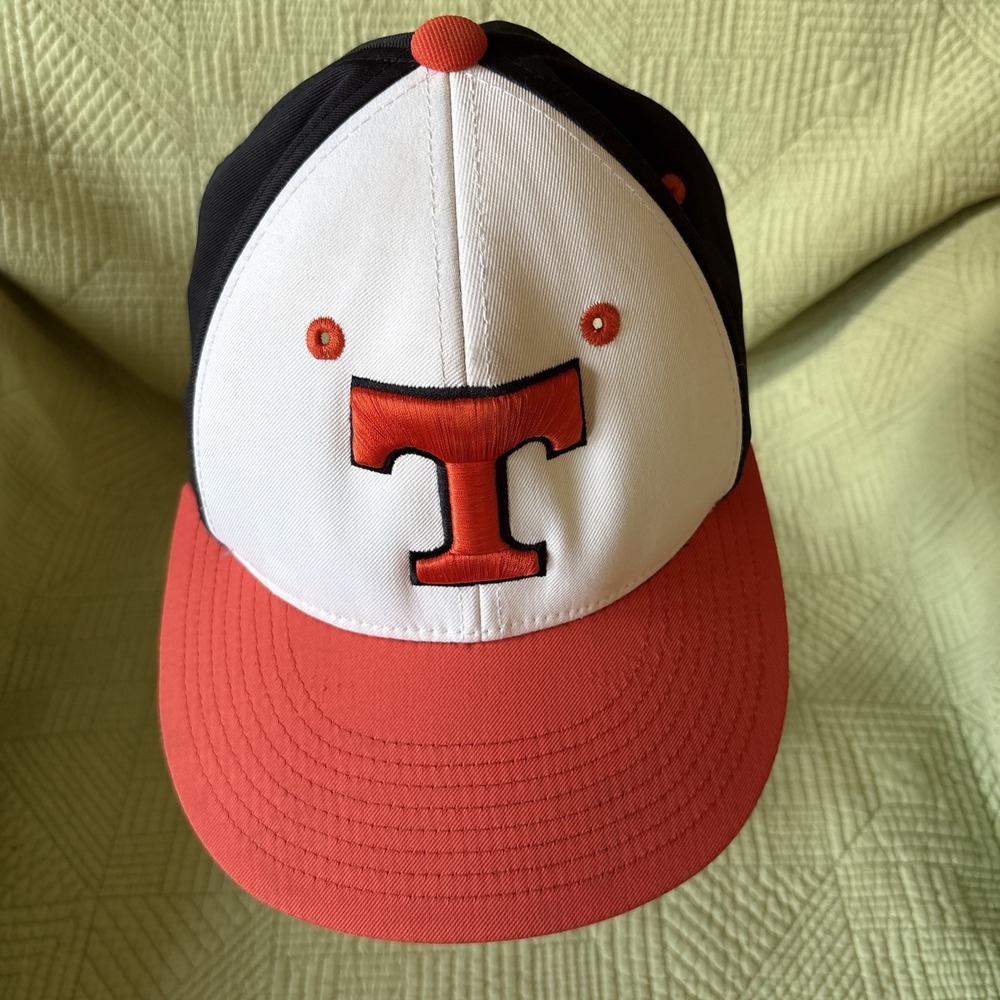 Pacific Headwear D-Series Youth Baseball Hat T #11 Flexfit XS 6 3/8-6 7/8 Orange